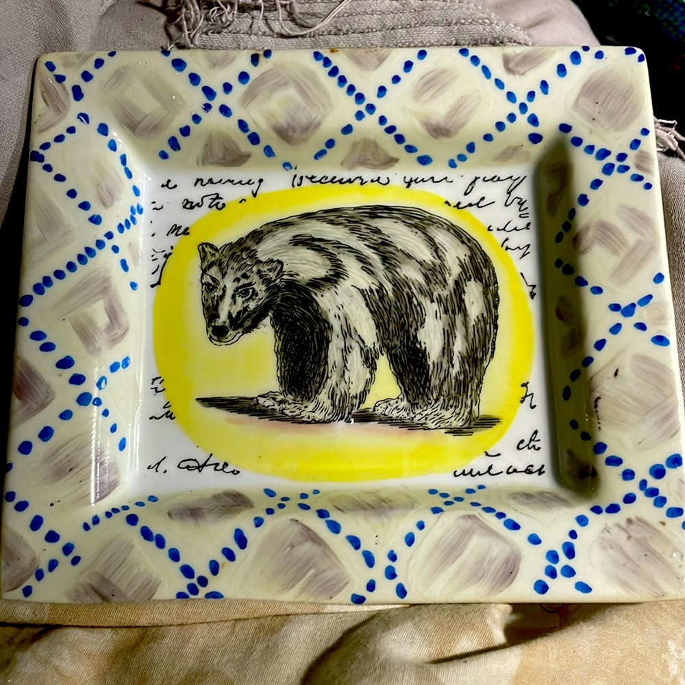 JOHN DERIAN TOZAI HOME SAFARI BEAR TRINKET TRAY PLATE